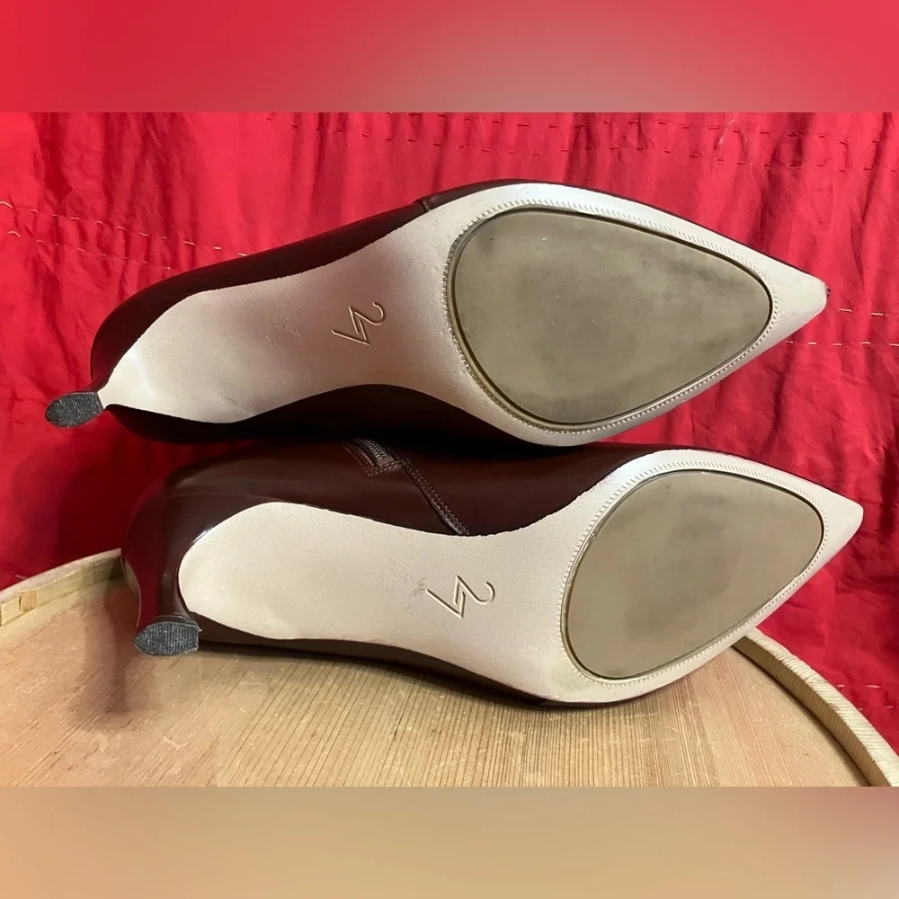EUC Naturalizer Women's Capuccino 27 Edit Felix Ankle Bootie Pointed Toe SZ 12M